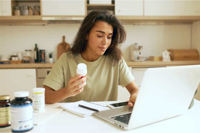 nutritional deficiencies in crohn’s disease and colitis: 5 key nutrients blog post