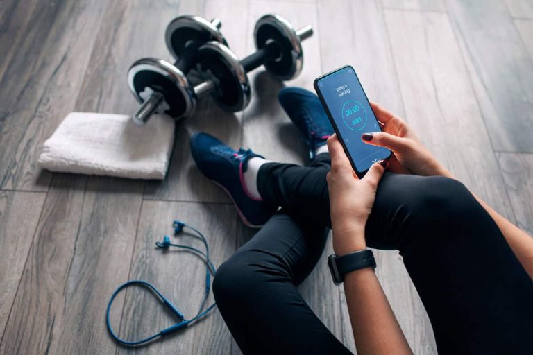 how tracking fitness apps boost patient adherence blog post