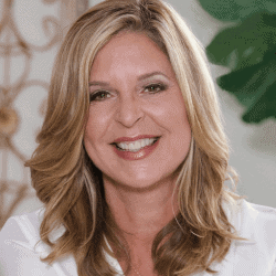 Lesli Bitel, MBA, RD