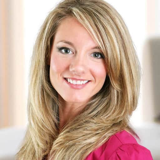 Dr. Angela Lucterhand, DC Avatar