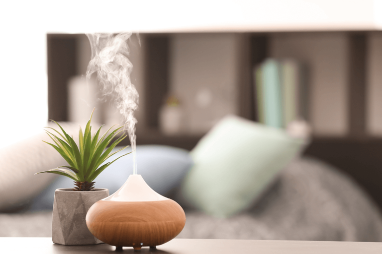 8 best essential oils for anxiety blog post