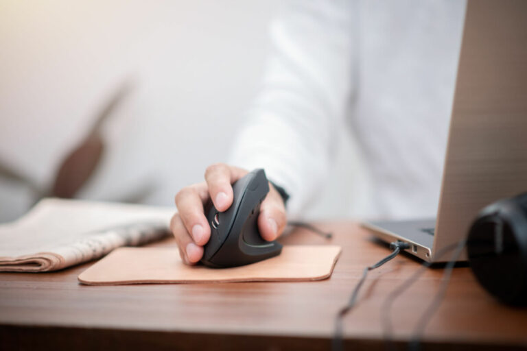 carpal tunnel syndrome: how to manage it with simple carpal tunnel syndrome exercises blog post