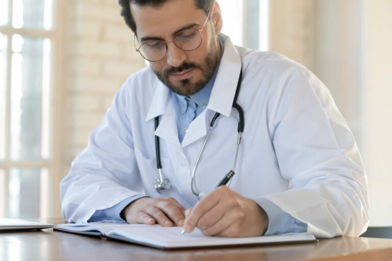 ehr vs emr: what’s the difference? blog post